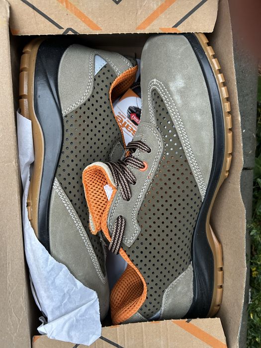 Pantofi de protectie 44
