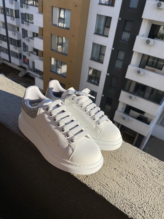 Alexander McQueen 41/42/43