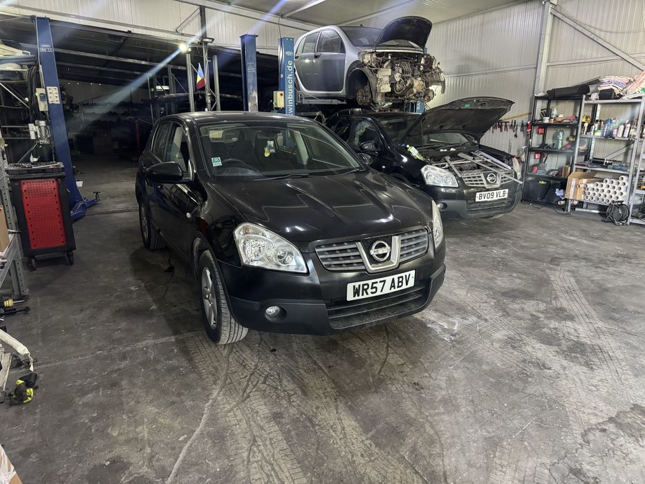 Dezmembrez/Dezmembrari Nissan Qashqai 1.5 Dci Euro 4
