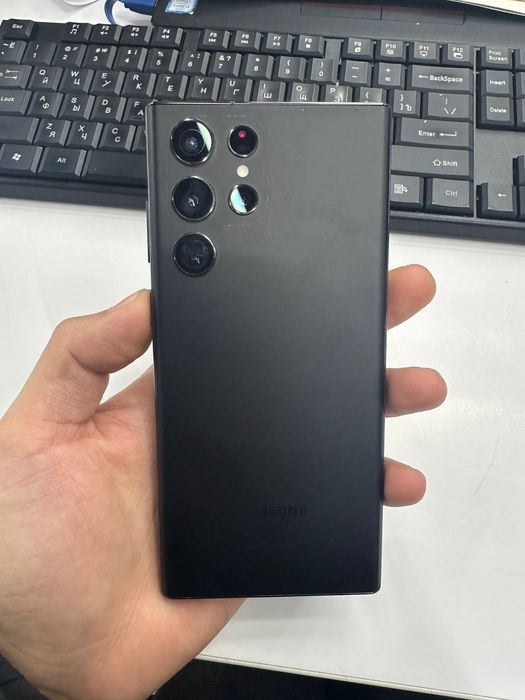 Samsung S22 Ultra 12/256GB