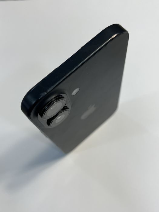 iPhone 16 / Accept Schimburi