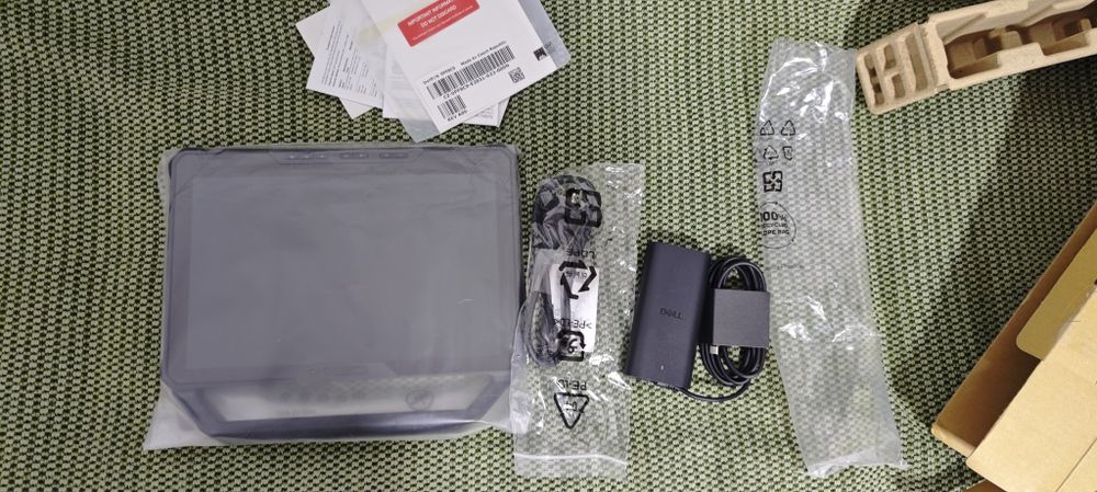 Dell Pro Rugged 12 Tablet RA02260 ultar 5 236v 16gb ddr5 8533mhz 512gb
