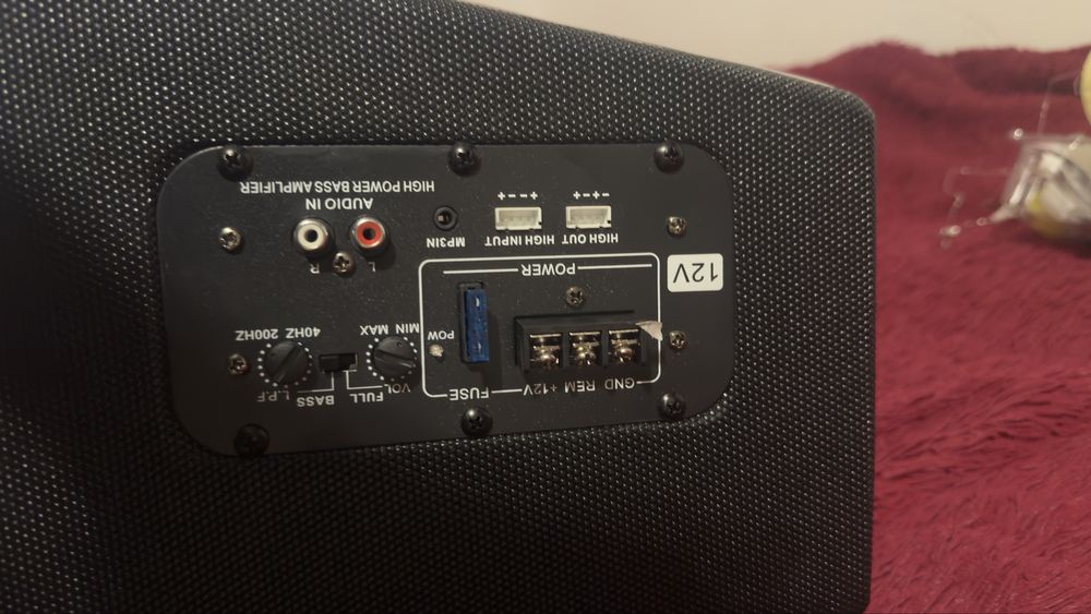 Сабвуфер продам