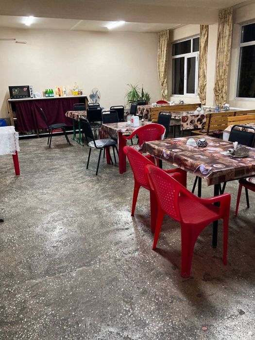 Oshxona sotiladi arendaga beriladi