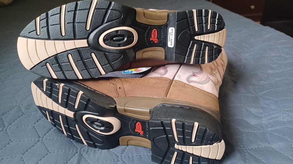 Дамски ботуши естествена кожа