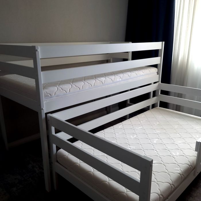 Продам кровать детскую  Ecowood