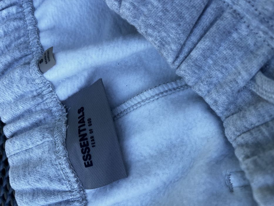 Essentials Fear Of God къси панталони