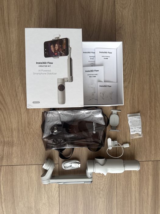 Stabilizator telefon INSTA360 Flow Creator Kit