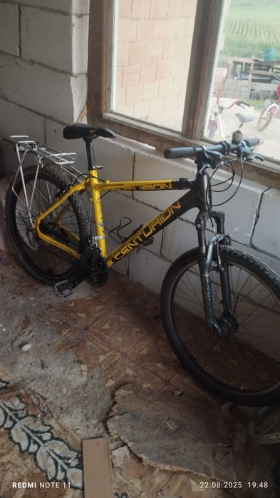 Vând bicicleta 700 lei