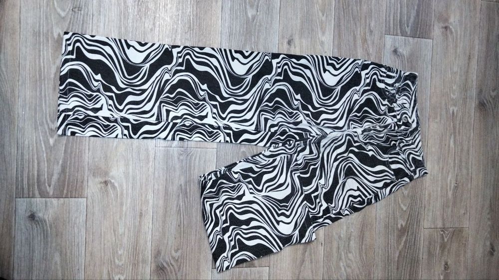 Продам женскую одежду