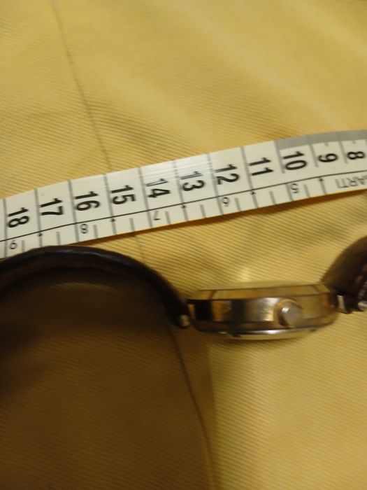 Ceas   de  mana  "Longines "