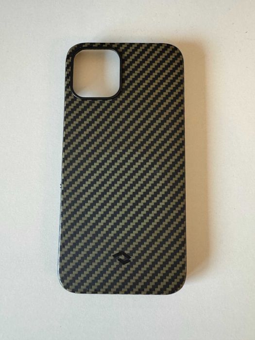 Vand husa Pitaka MagEZ pentru iPhone 12 Pro