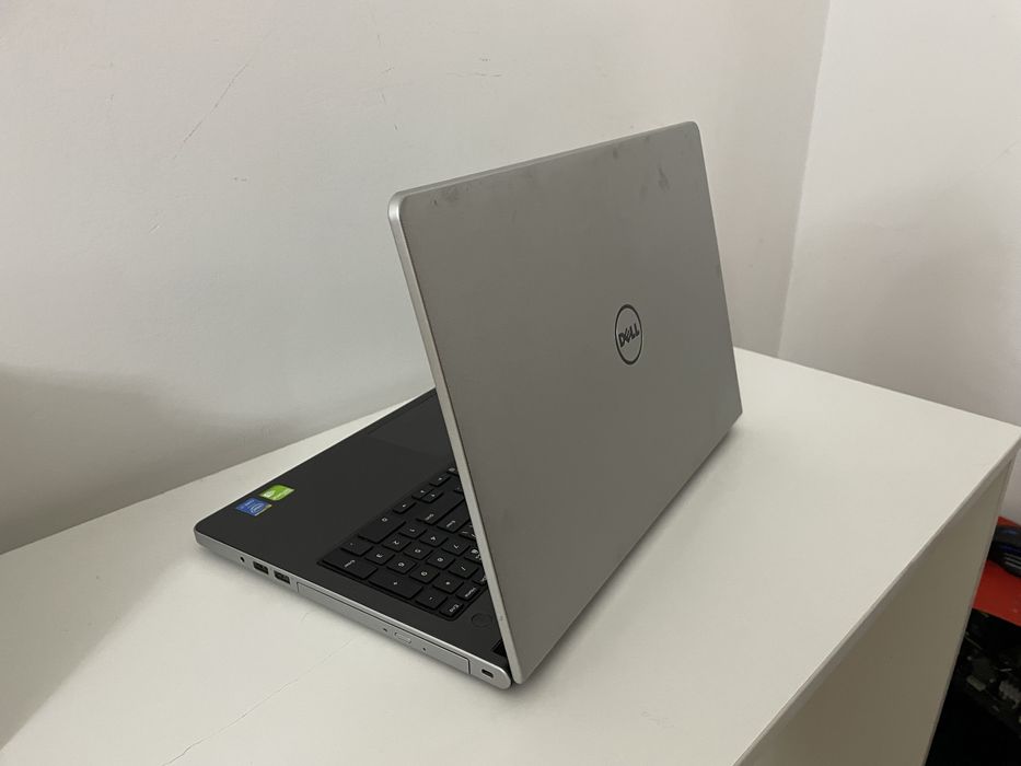 Ноутбук Dell Inspiron Core i7 Geforce 920M