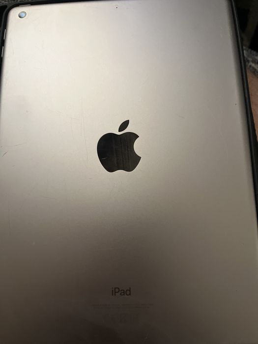продается Ipad 6 , 128 гб