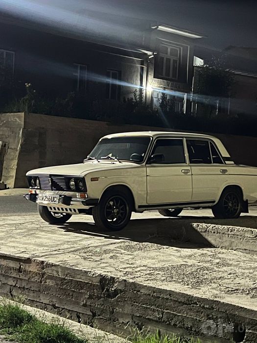 Vaz 2106 sotiladi
