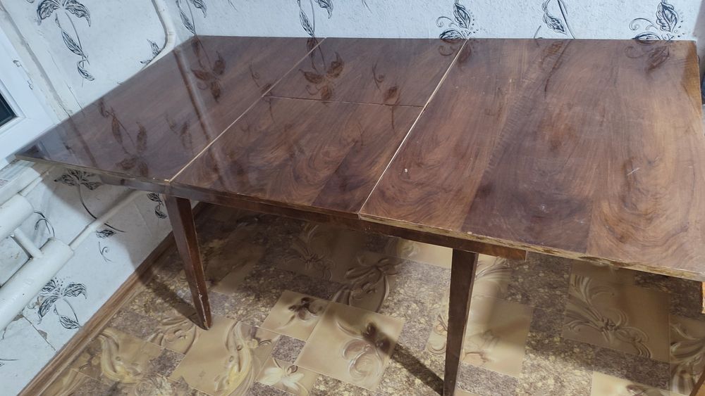 Продам стол советский