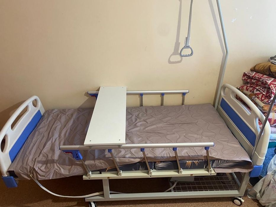 Медецински кровать