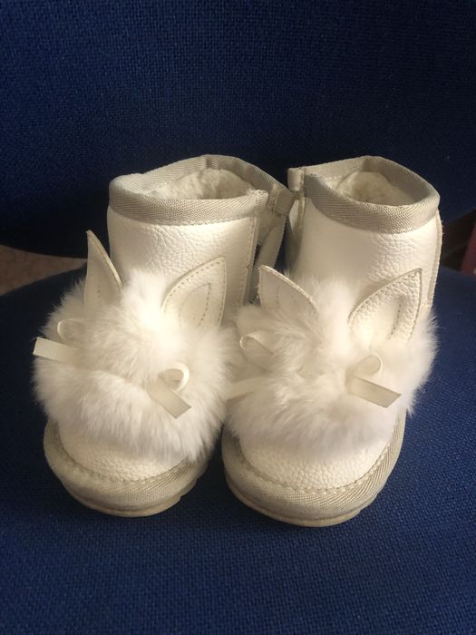 Продам зимние ботинки