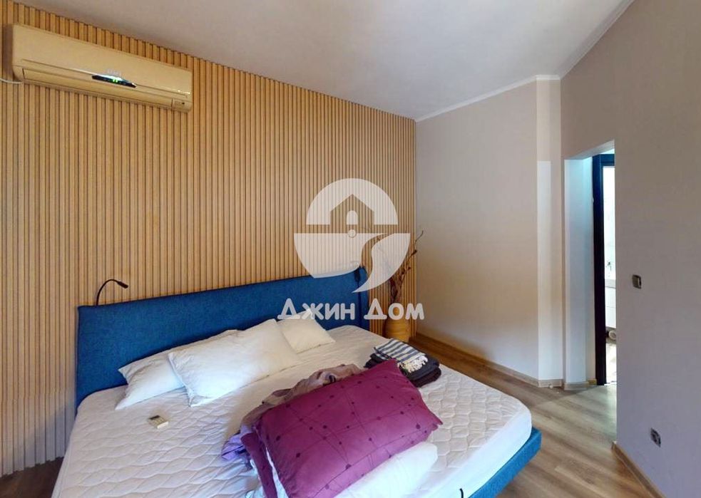 Продава се Къща в с. Кошарица, Област Бургас - 225 кв.м за 1045 €/кв.м - Снимка #11