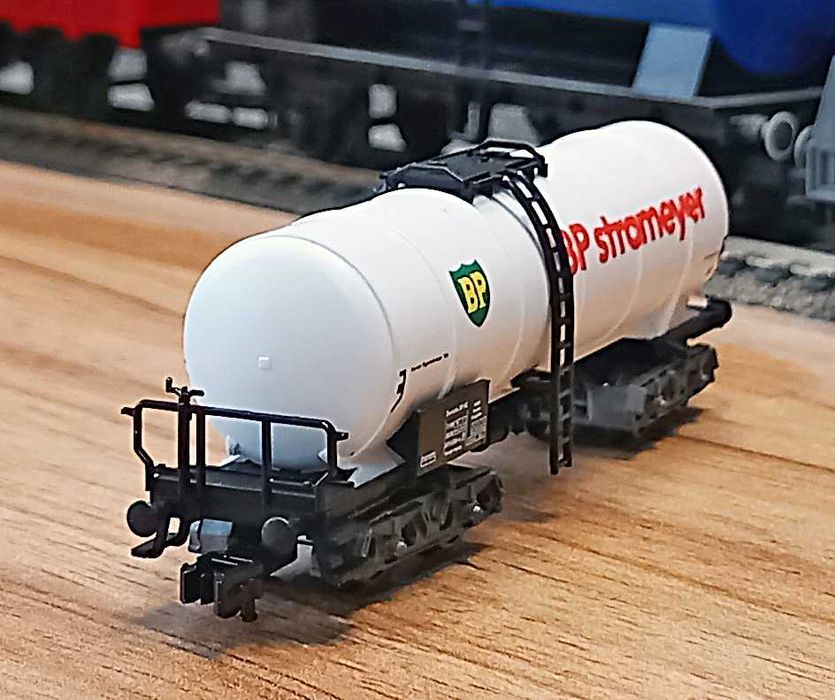 Вагон на Fleischmann 8484 - N - DC -DB-втора ръка/добро състояние/Piko