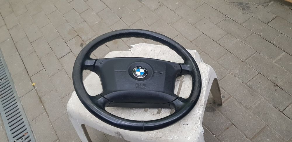 Volan bmw  320 2005 si volan ce passat 2003