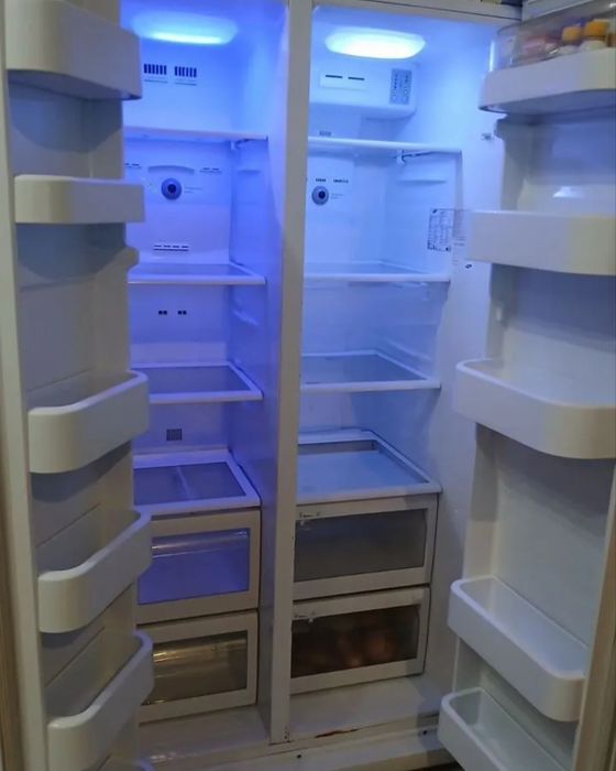 Продам свои любимый холодильник