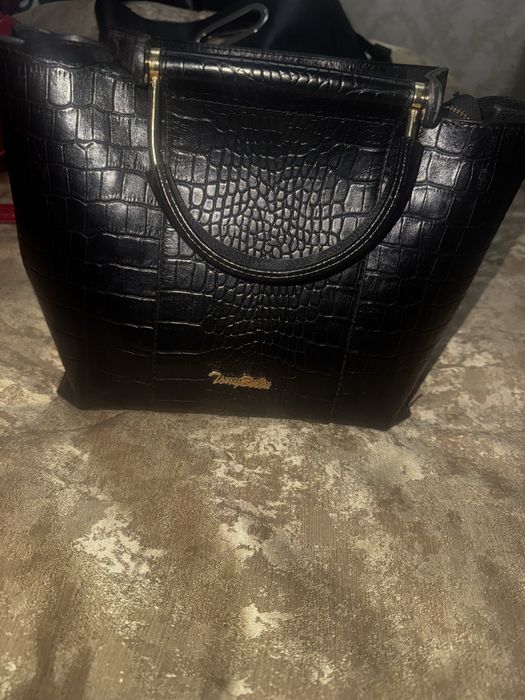 Сумка кожаная под крокодил Tony Belucci