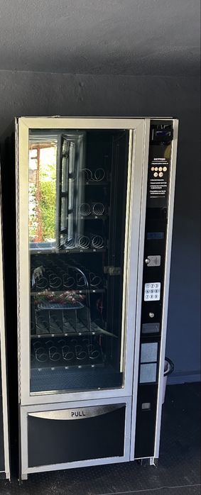 вендинг автомати – рециклирани, готови за работа