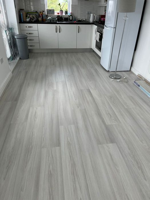 Montaj parchet /finisaje interioare