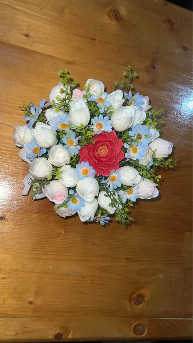 Buchet de flori din ceara
