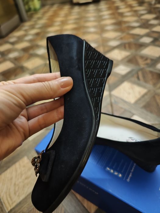 Продам туфли 35 размер