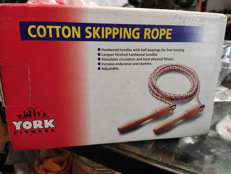 Фитнес, боди билдинг тежести за ръце, въже за скачане с и без брояч