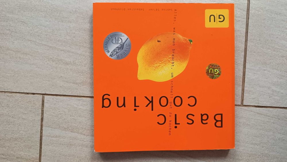 Basic cooking Best general book on cooking in Germany книга за готвене