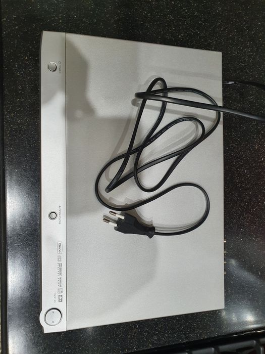 Продаётся DVD LG в отличном состоянии