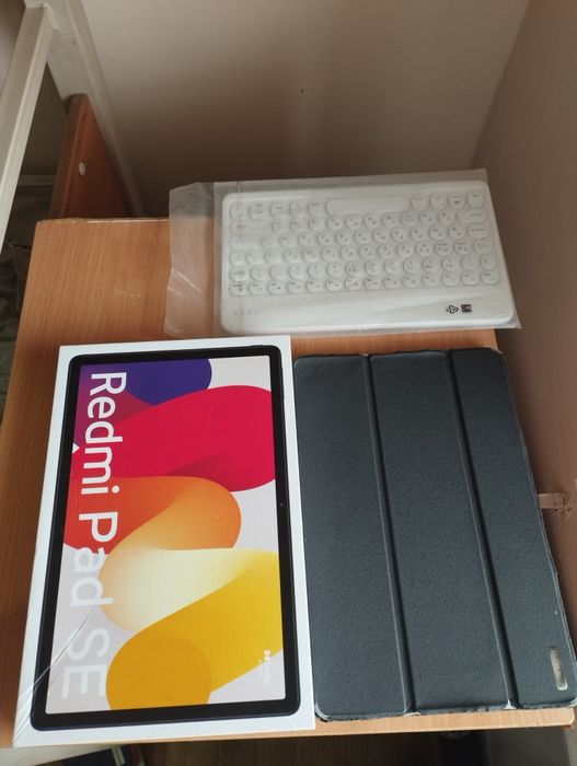 Redmi Pad Se sotiladi. Holati yangi