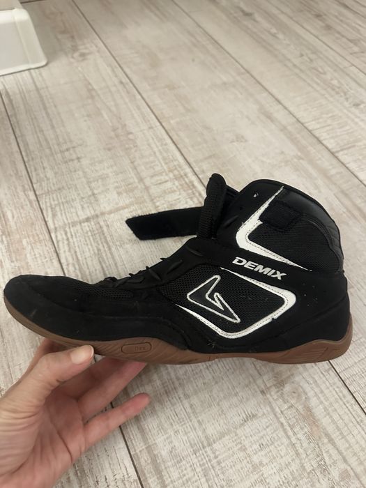 Продам обувь для бокса