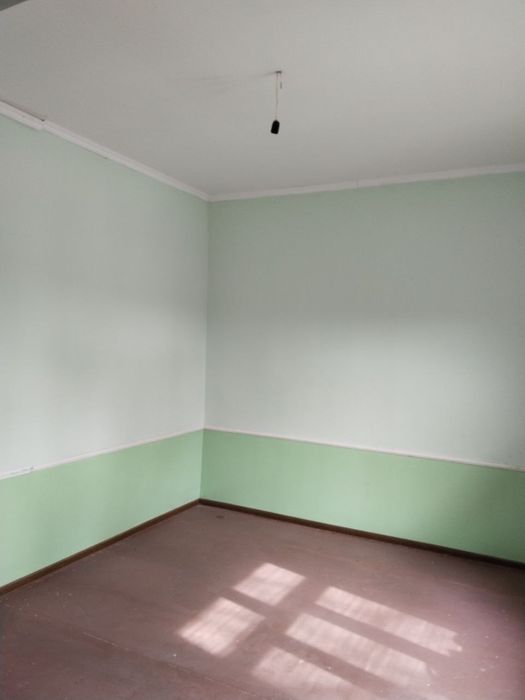 O'rta-Chirchiq 18-Sotux 7-Xona 120-Meval darxti xam bori