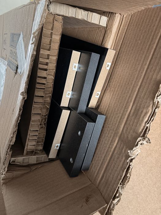 Dulap cu oglinda  The Home