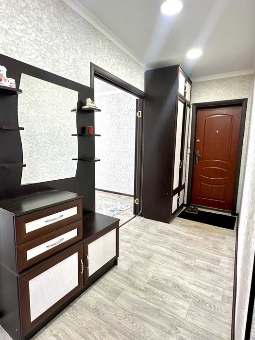 продам 3 комнатную квартиру