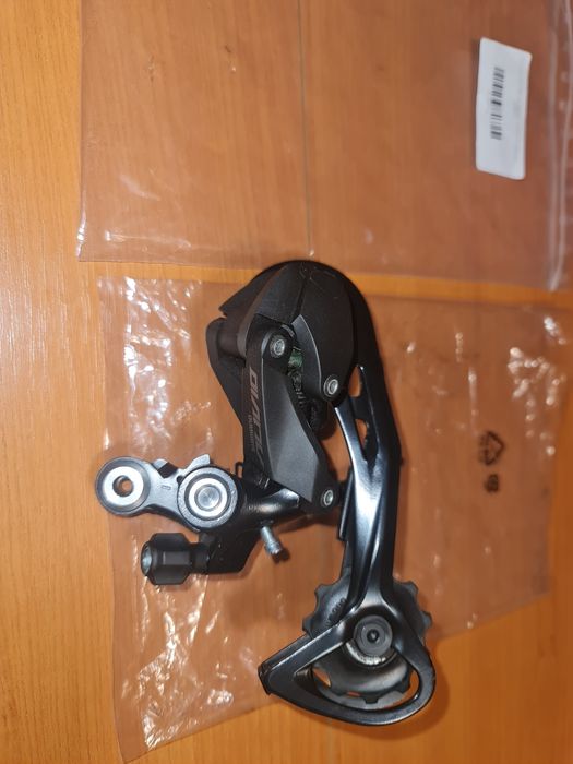 Schimbător Spate Shimano Alivio