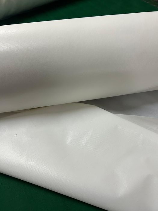 TNT laminat(impermeabil)70 gr/mp