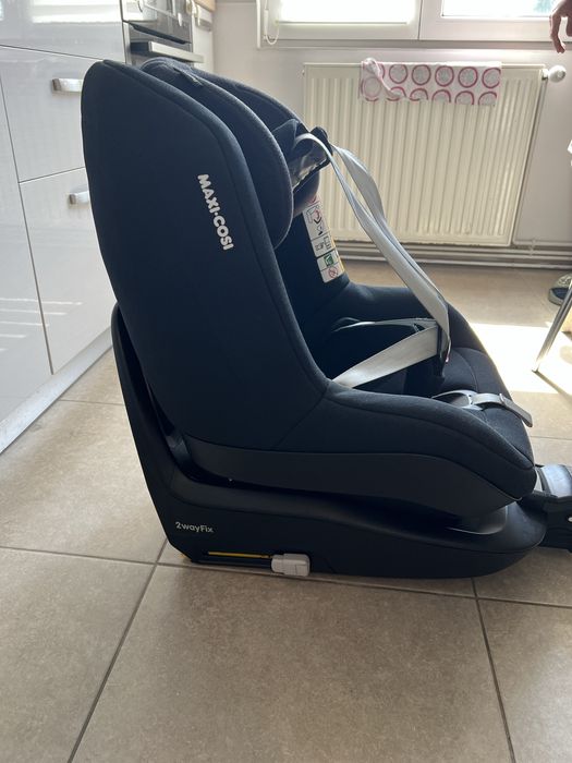 Scaun auto Maxi Cosi Pearl Pro 2 cu isofix 67-105cm - 6 luni-4ani