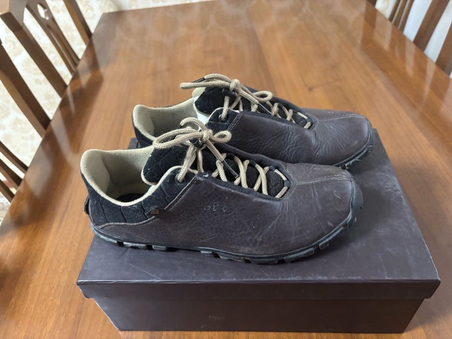 Мужская обувь адидас