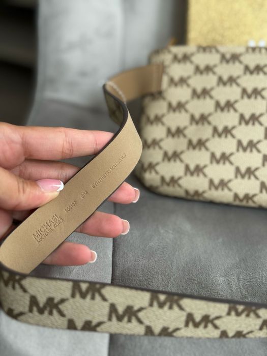 Michael Kors чанта/паласка