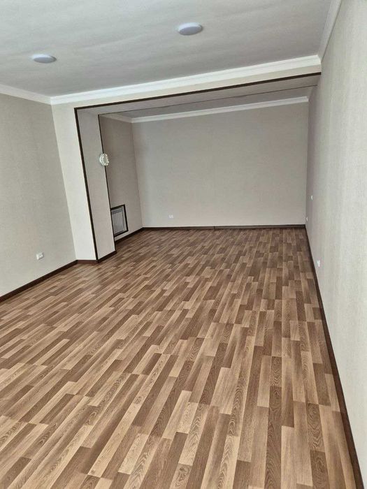 Юнусабад 6 й кв-л завод Зенит ул.Юкори Каракамыш 145 кв.м 3\3 евро