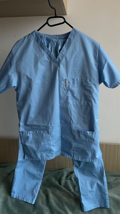 Costum medical marimea S