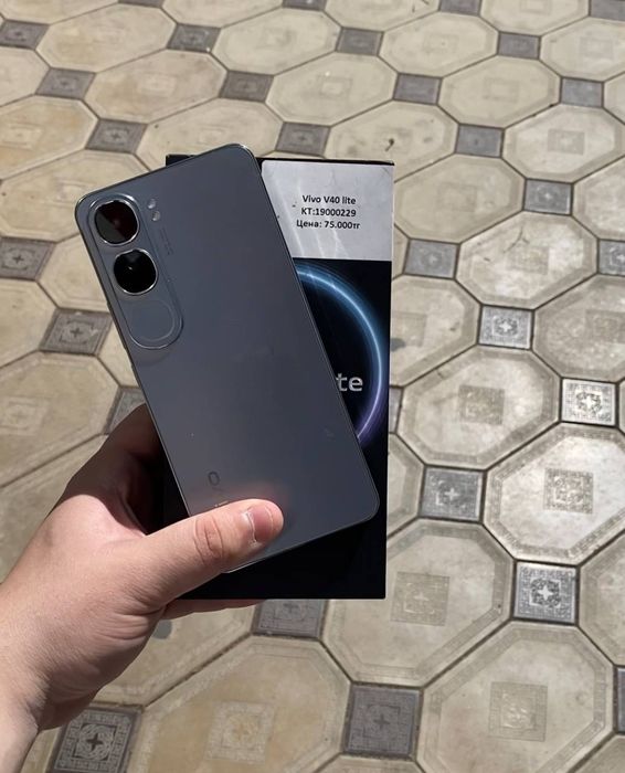Vivo v40 lite (Иляева 5б)