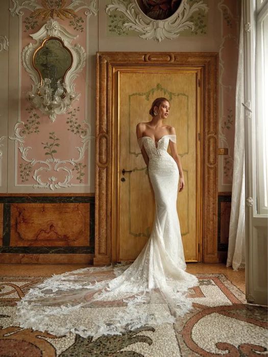 Сватбена рокля