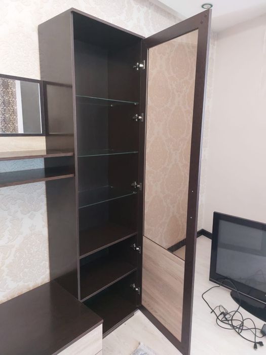 Горка, стенка для гостиной