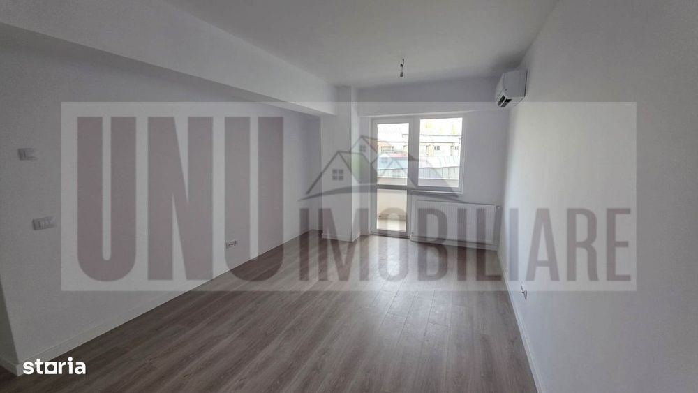 Apartament 2 camere Dec, Geam la baie